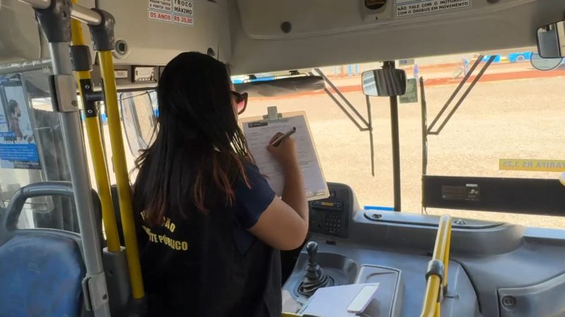 Frota do transporte coletivo em Dourados passa por vistoria