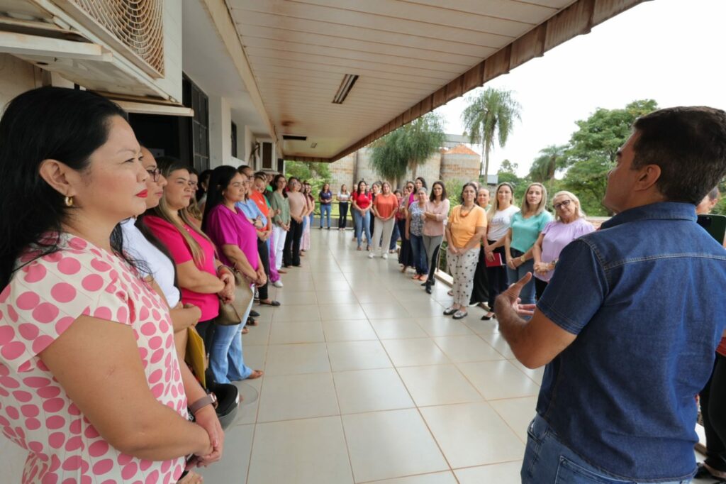 Servidoras da Sems são homenageadas pelo Dia da Mulher Servidoras da Sems são homenageadas pelo Dia da Mulher