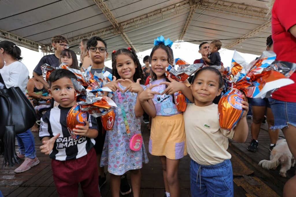 Festa da Páscoa reafirma o compromisso da gestão em cuidar com amor e construir com trabalho Festa da Páscoa reafirma o compromisso da gestão em cuidar com amor e construir com trabalho