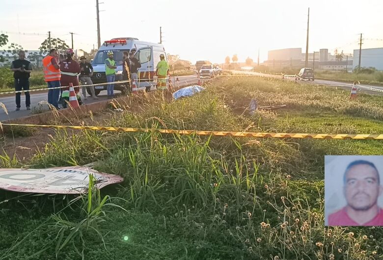 Ciclista morre atropelado por ônibus em ciclovia na rodovia BR-163 Ciclista morre atropelado por ônibus em ciclovia na rodovia BR-163