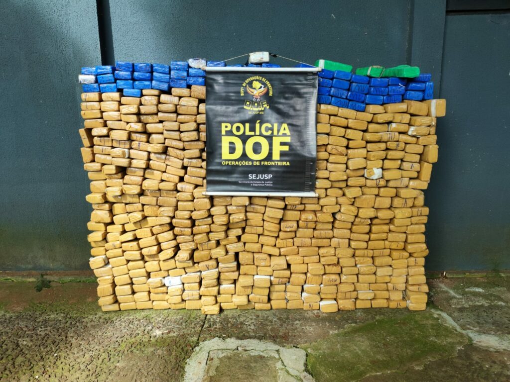 DOF apreende mais de 420 kg de drogas em Aral Moreira que seguiam para Bataguassu
