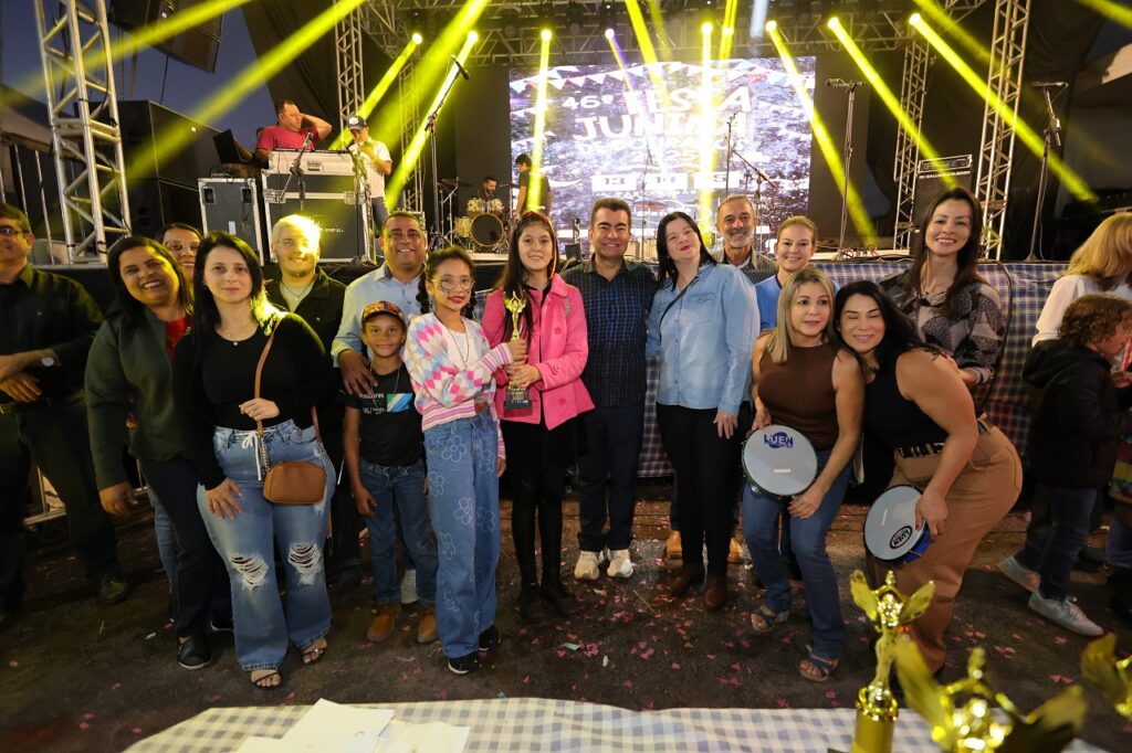 Festa Junina encerra com recorde de público e elogios à organização Festa Junina encerra com recorde de público e elogios à organização