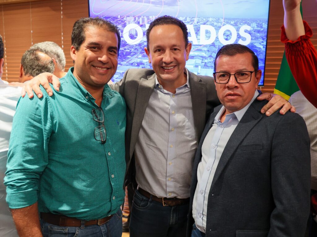 Pudim participa de reunião do MS Ativo na governadoria Pudim participa de reunião do MS Ativo na governadoria