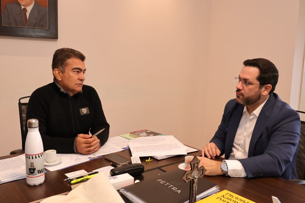 Em reunião com prefeito, Unifron anuncia Faculdade de Medicina para Dourados
