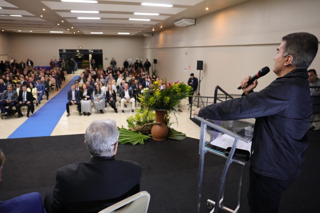 Marçal destaca força do setor empresarial na posse da nova diretoria da Aced
