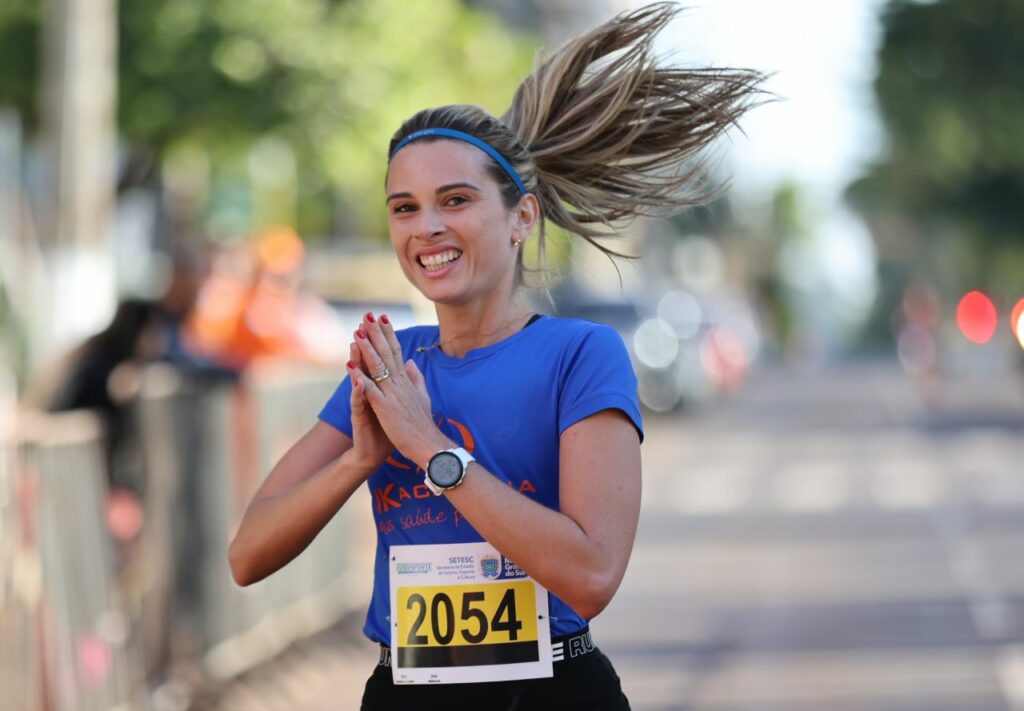 Meia Maratona do Fogo resgata tradição com corredores de Dourados e região Meia Maratona do Fogo resgata tradição com corredores de Dourados e região