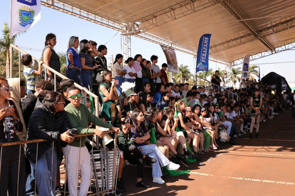 Marçal destaca retomada do Campeonato de Bandas e Fanfarras em Dourados Marçal destaca retomada do Campeonato de Bandas e Fanfarras em Dourados