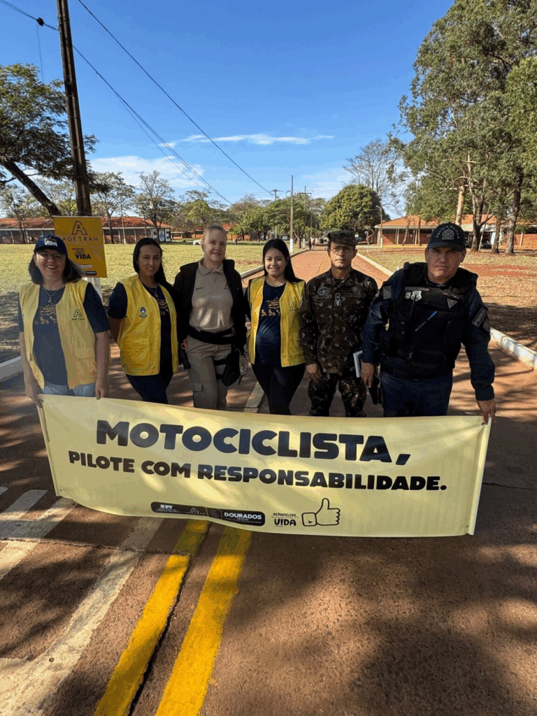 Prefeitura realiza ação da Semana Nacional do Trânsito na 4ª Brigada de Cavalaria Mecanizada