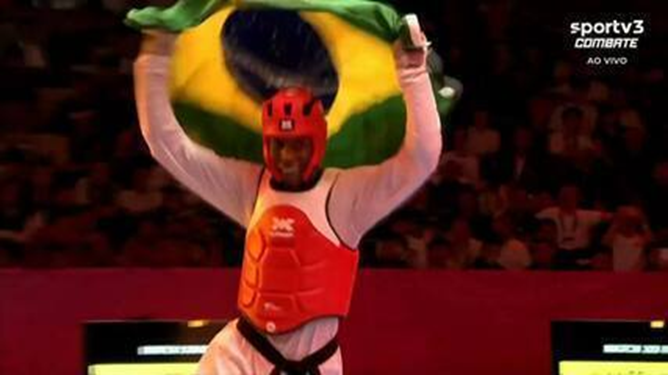 Brasil conquista segunda medalha de ouro no Mundial de Taekwondo