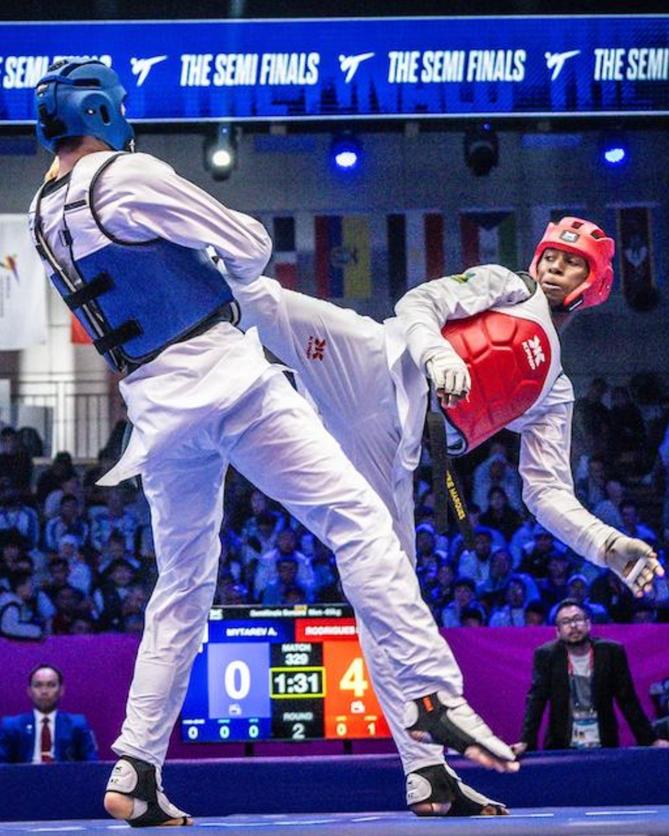 Brasil conquista segunda medalha de ouro no Mundial de Taekwondo
