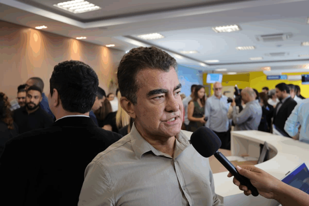 Em entrega de policlínica, Marçal cobra mais recursos para saúde de Dourados