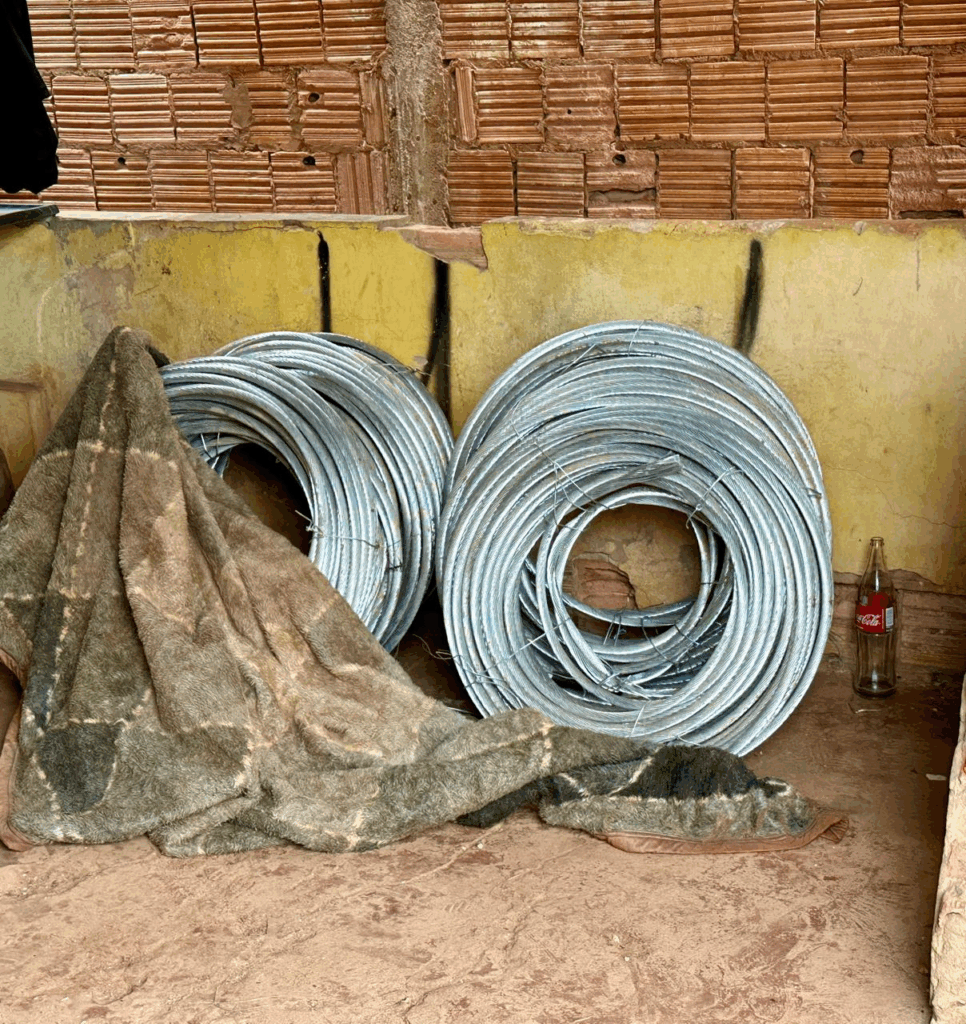 Polícia Civil/Garras prendem sete pessoas em flagrante por furto de cabos de alta tensão