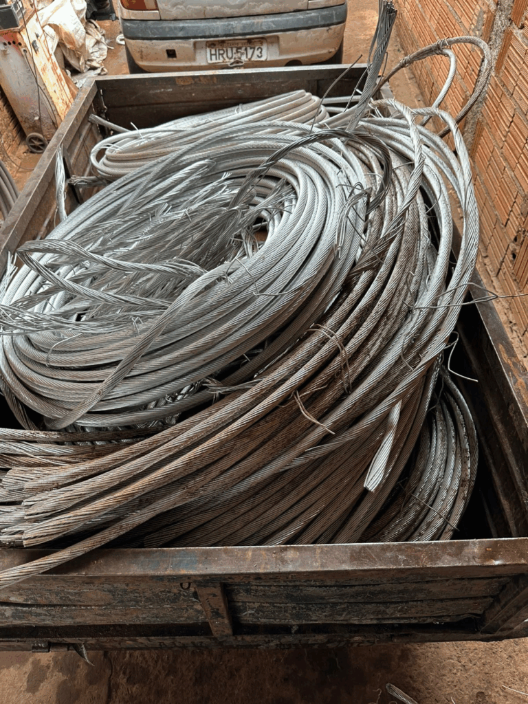 Polícia Civil/Garras prendem sete pessoas em flagrante por furto de cabos de alta tensão