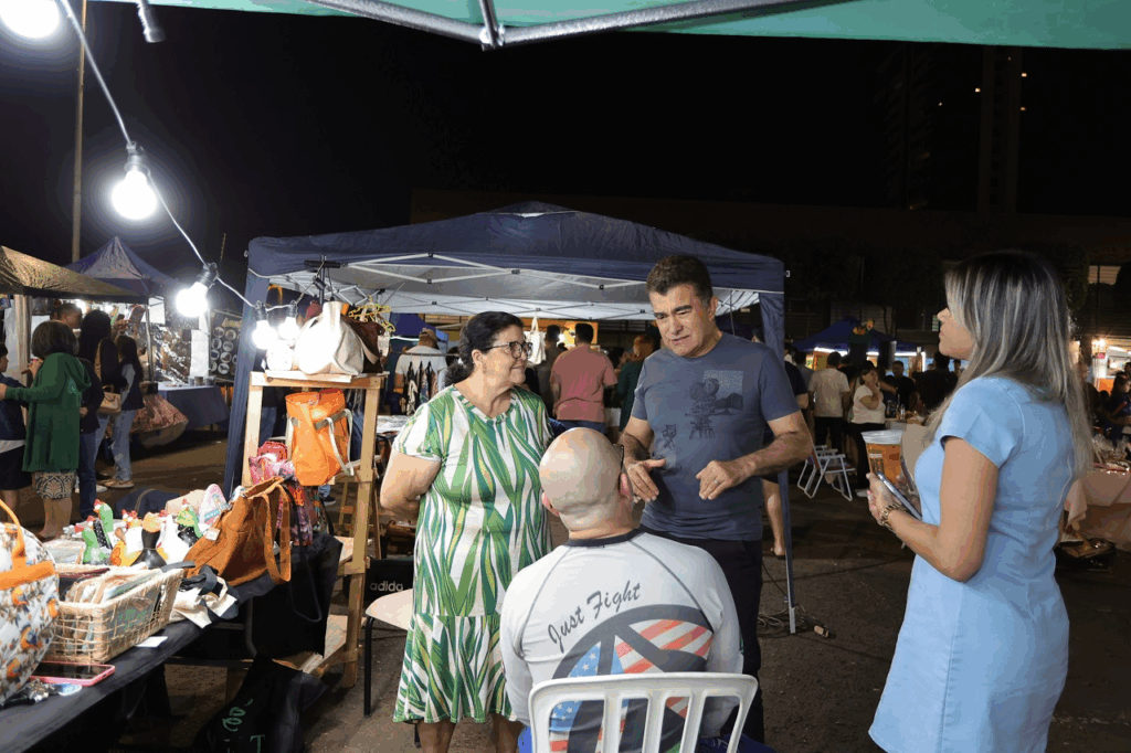 Feira Sabores estreia com grande sucesso e movimenta o Parque dos Ipês Feira Sabores estreia com grande sucesso e movimenta o Parque dos Ipês