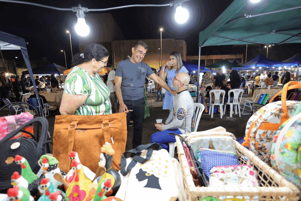 Feira Sabores estreia com grande sucesso e movimenta o Parque dos Ipês Feira Sabores estreia com grande sucesso e movimenta o Parque dos Ipês