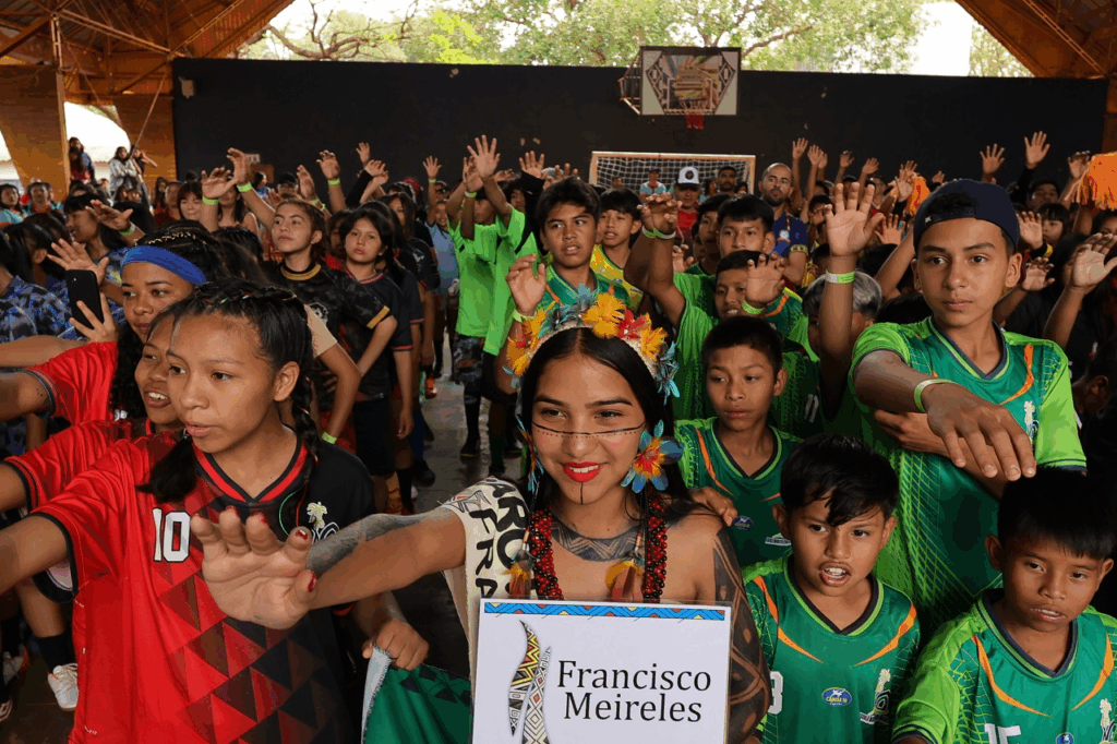 Prefeitura abre Jogos Escolares Indígenas celebrando o esporte e a cultura nas aldeias Prefeitura abre Jogos Escolares Indígenas celebrando o esporte e a cultura nas aldeias