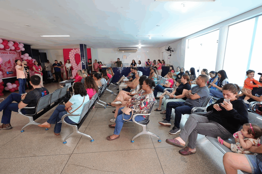 Prefeitura abre Campanha Outubro Rosa com ações no Centro de Atendimento à Mulher Prefeitura abre Campanha Outubro Rosa com ações no Centro de Atendimento à Mulher