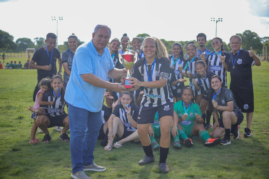 Estevão Petrallás chefia Seleção Brasileira Feminina em amistosos da Data Fifa na Europa