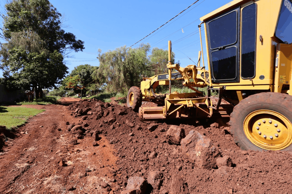 Após período de chuva, Prefeitura retoma cascalhamento na Sitioca Campina Verde
