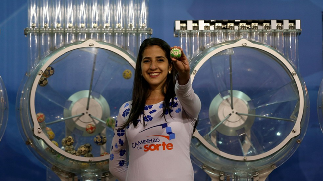 R$ 1 bilhão - Mega da Virada alimenta os sonhos de milhões de brasileiros