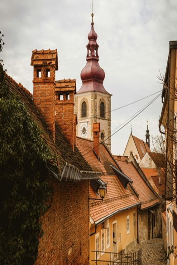 Britânico que caminhou por 27 anos ao redor do mundo teme nadar o último trecho até a Inglaterra