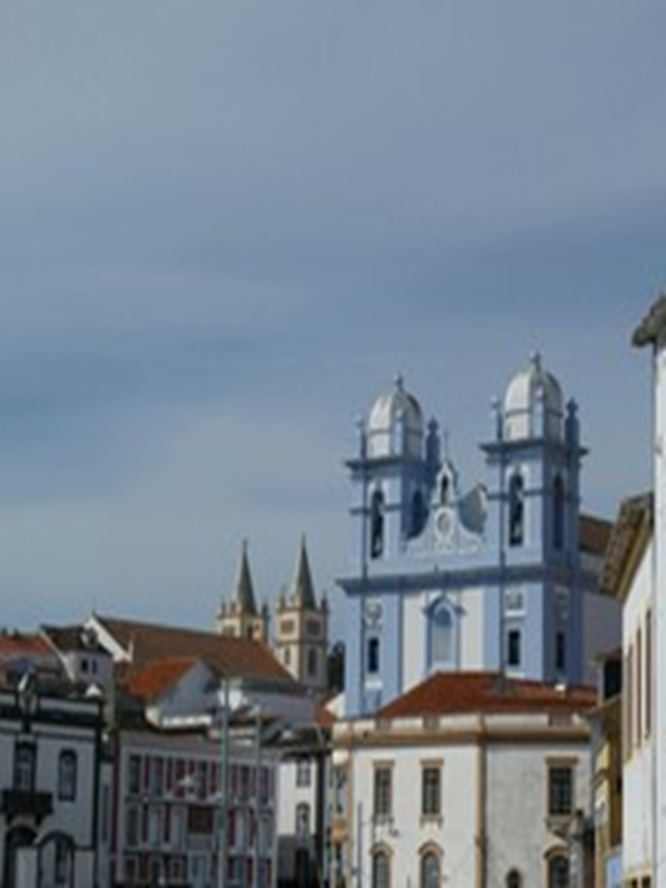 Britânico que caminhou por 27 anos ao redor do mundo teme nadar o último trecho até a Inglaterra