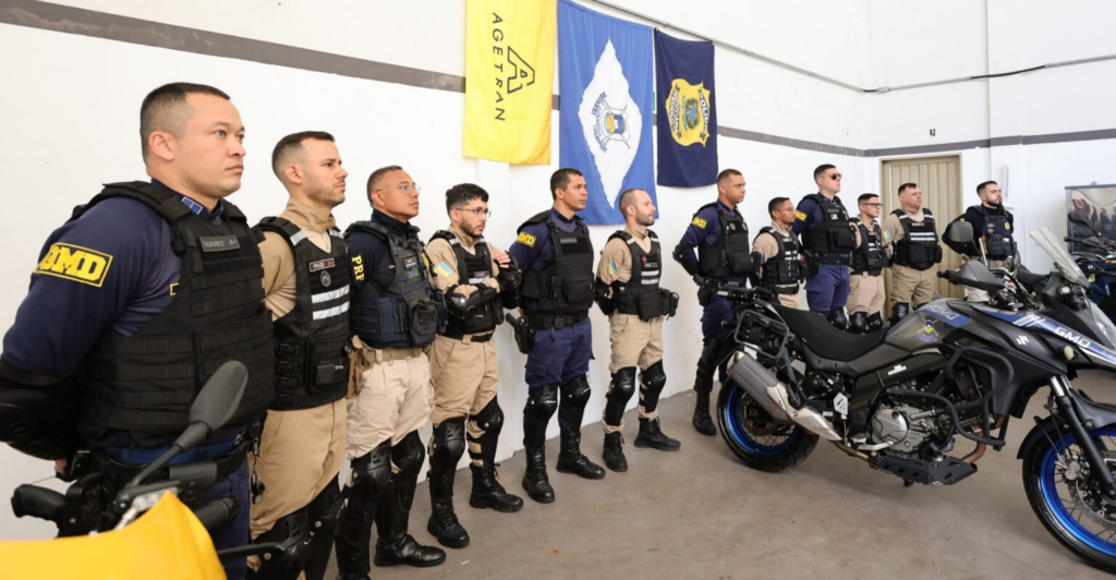 Prefeitura forma agentes de trânsito para atuarem como motociclista batedor