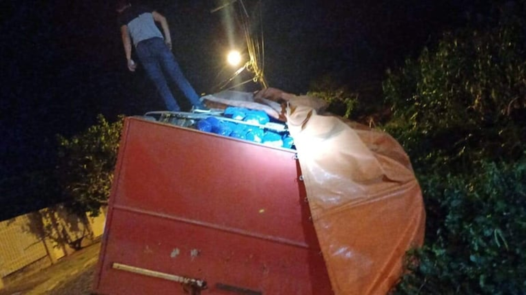 Ministro da Senad revela nomes de supostos proprietários de carga recorde de maconha Ministro da Senad revela nomes de supostos proprietários de carga recorde de maconha