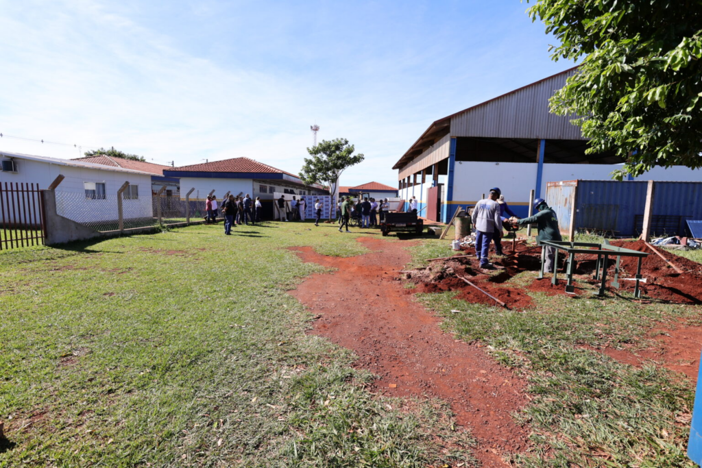 Prefeitura inicia construção de 3 salas de aula no Jardim Guaicurus e ataca déficit de vagas Prefeitura inicia construção de 3 salas de aula no Jardim Guaicurus e ataca déficit de vagas