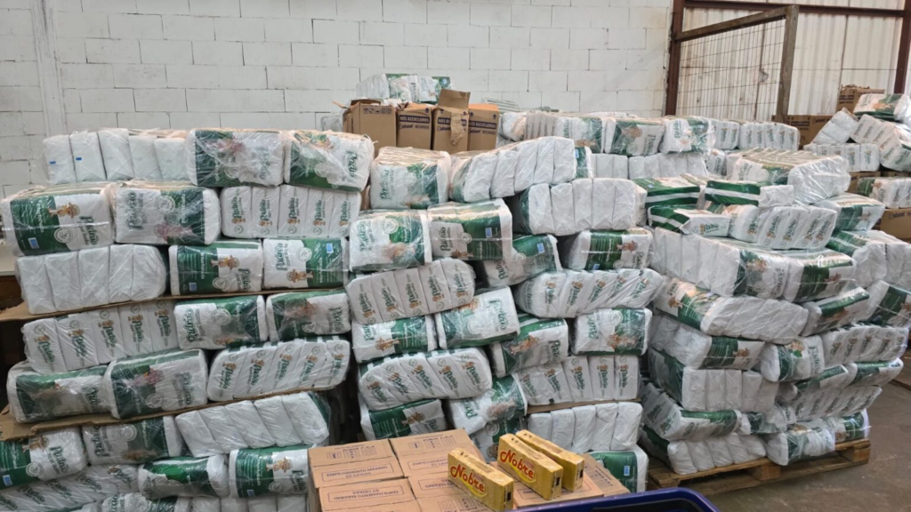 Prefeitura garante estoque de produtos de limpeza para até nove meses na rede de saúde