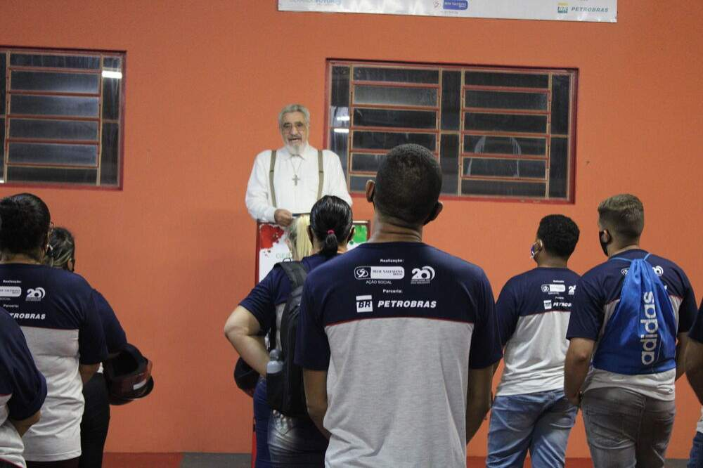 Comunidade realiza nesta quinta-feira “Terço pelo Retorno do amigo Armando Catrana” para Três Lagoas Comunidade realiza nesta quinta-feira “Terço pelo Retorno do amigo Armando Catrana” para Três Lagoas