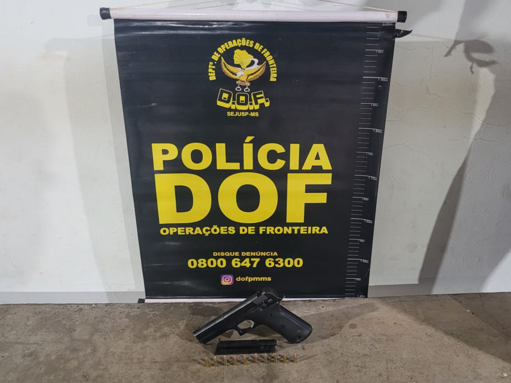 DOF prende trio com arma e carne bovina de abigeato em Corumbá DOF prende trio com arma e carne bovina de abigeato em Corumbá