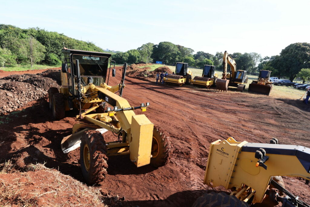 Prefeitura inicia obra de avenida que vai transformar região do Parque Arnulpho Fioravante
