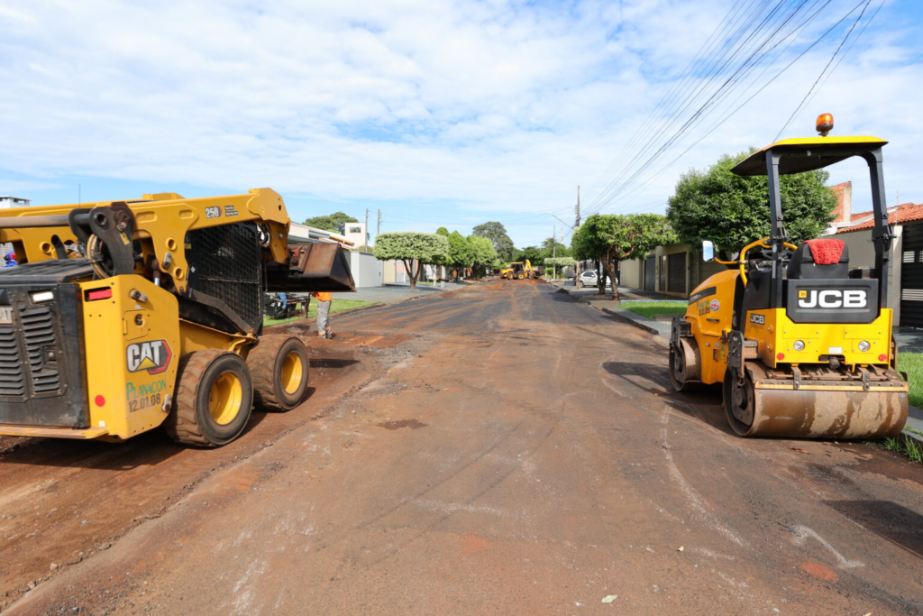Prefeitura avança com operação tapa-buracos no Jardim Maracanã e mais 4 bairros Prefeitura avança com operação tapa-buracos no Jardim Maracanã e mais 4 bairros