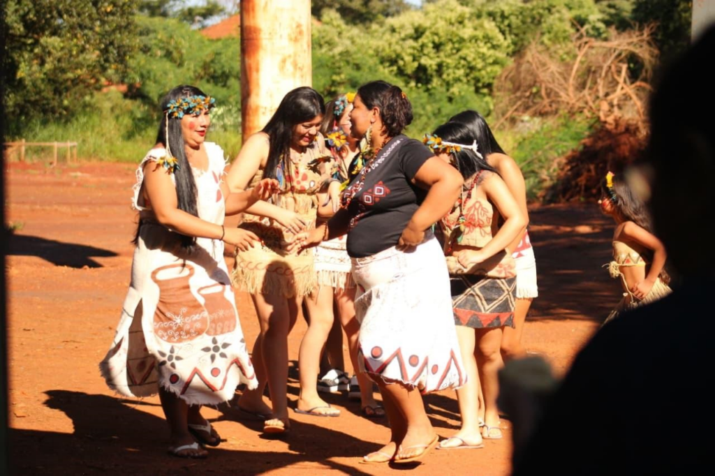 Prefeitura realiza 1ª Caminhada em Prol das Mulheres Indígenas na Reserva de Dourados
