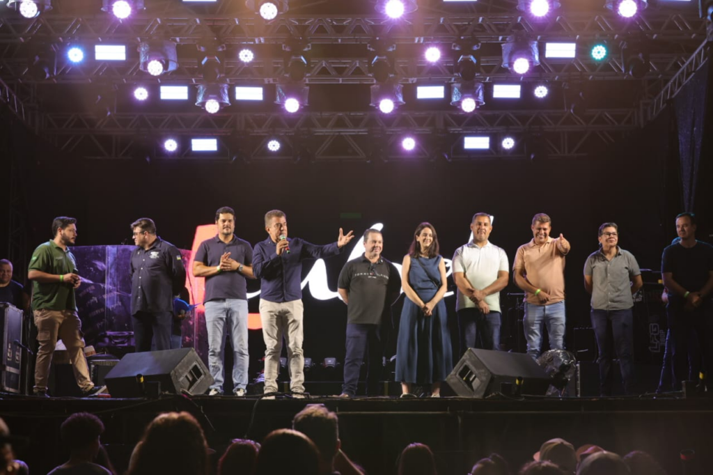 Com público recorde, Marçal abre 2ª Festa da Páscoa e destaca parcerias por Dourados  