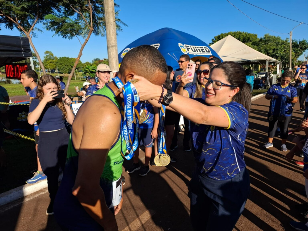 Prefeitura encerra Jogos da Páscoa com corrida e destaque para jovens atletas em Dourados Prefeitura encerra Jogos da Páscoa com corrida e destaque para jovens atletas em Dourados