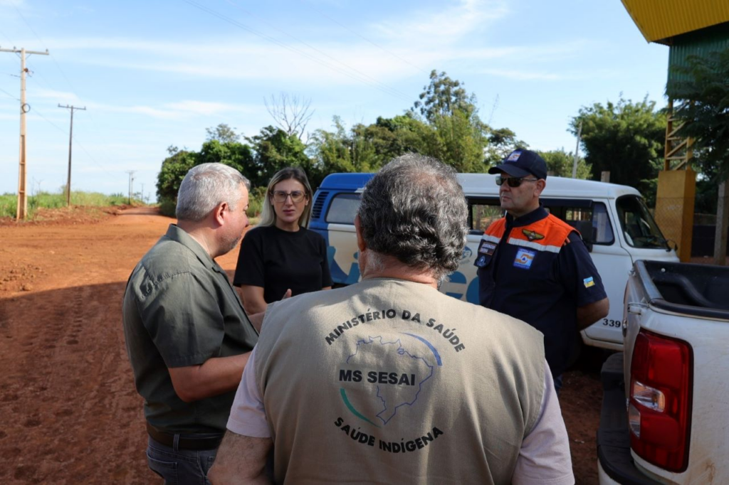 Prefeitura inicia mutirão de limpeza contra epidemia de Chikungunya nas aldeias