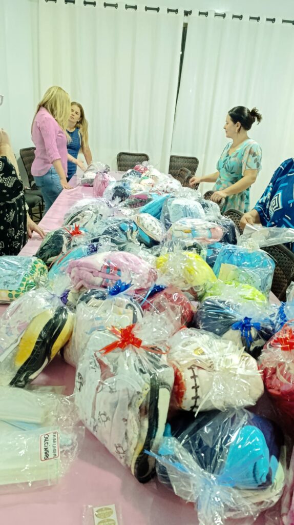 Mulheres realizam o Bazar da Pechincha no dia 18 de abril Mulheres realizam o Bazar da Pechincha no dia 18 de abril