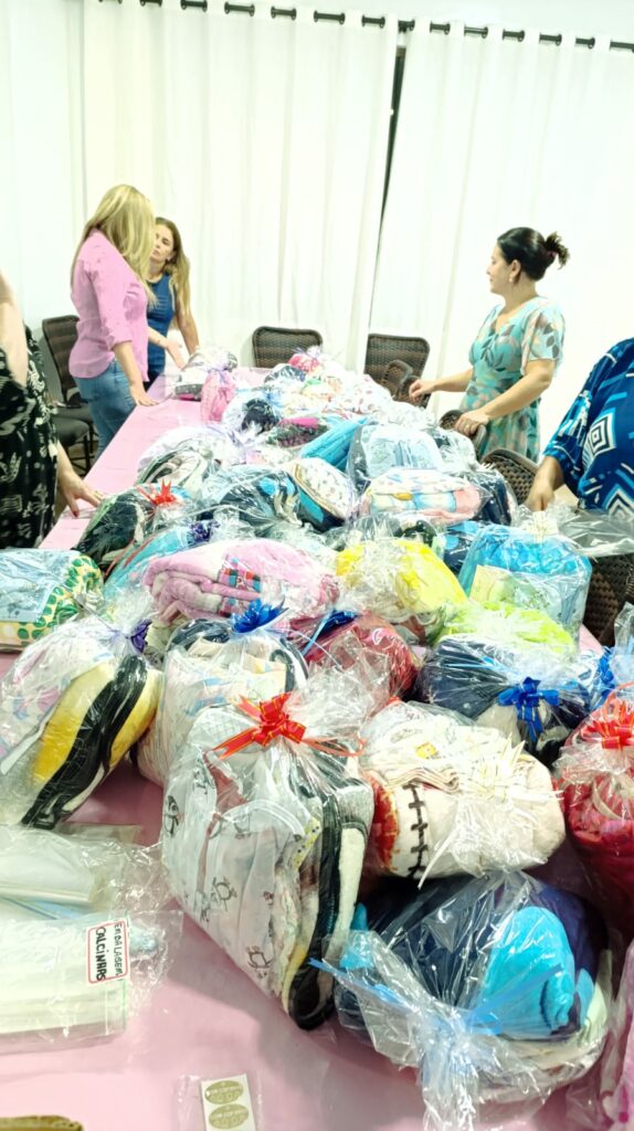 Mulheres realizam o Bazar da Pechincha no dia 18 de abril Mulheres realizam o Bazar da Pechincha no dia 18 de abril