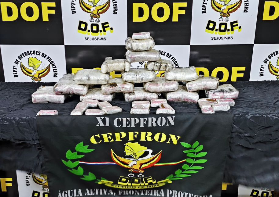 DOF prende casal com haxixe marroquino escondido em pneus de veículo