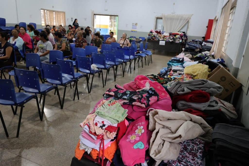 Prefeitura abre Campanha do Agasalho com Varal Solidário no Cras do Cachoeirinha