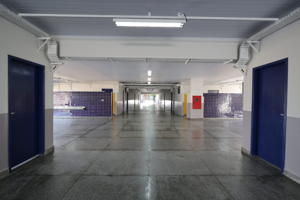 Prefeito vistoria obras da Escola Avani e parte das aulas será liberada em novo espaço