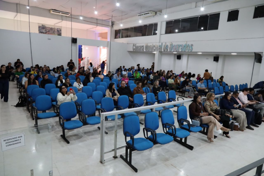 Prefeitura apresenta em audiência pública resultados do Plano Municipal de Educação Prefeitura apresenta em audiência pública resultados do Plano Municipal de Educação