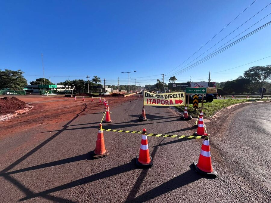 Obras na MS-156 provocam desvio na região do Anel Rodoviário Obras na MS-156 provocam desvio na região do Anel Rodoviário
