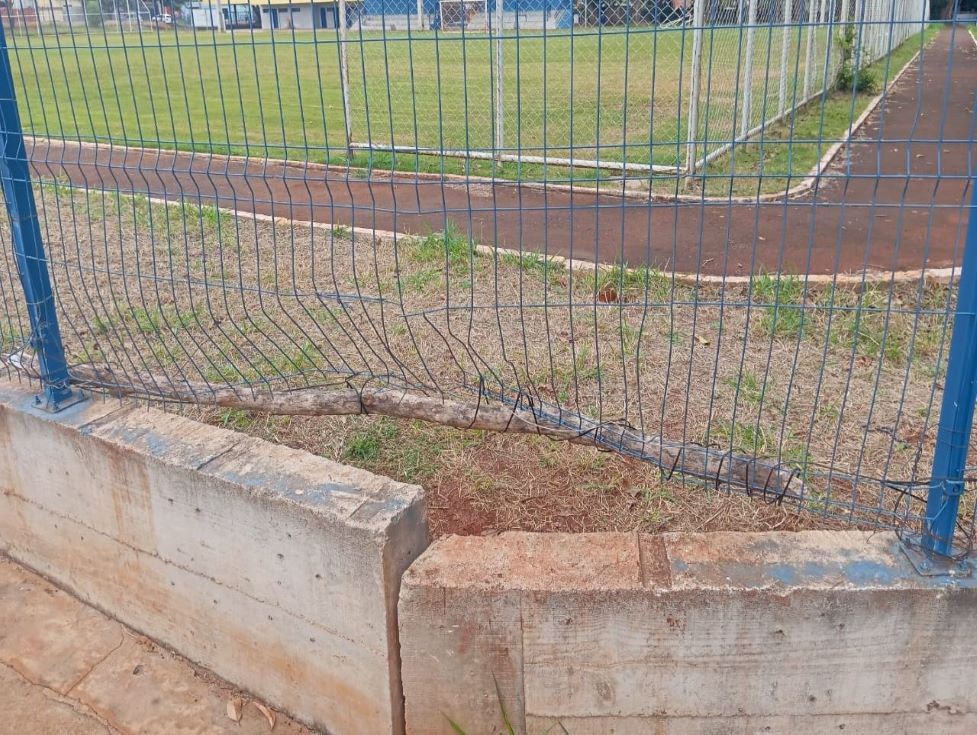Prefeitura e Guarda Municipal investigam ação de vândalos em espaços públicos Prefeitura e Guarda Municipal investigam ação de vândalos em espaços públicos