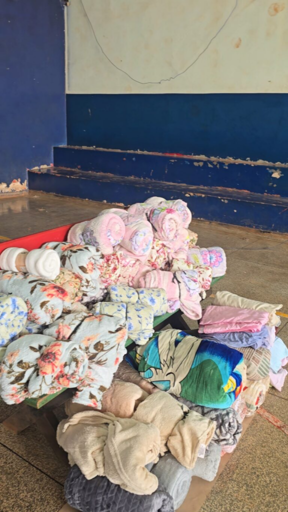 Prefeitura entrega mais de 4 mil peças da Campanha do Agasalho para famílias de Itahum