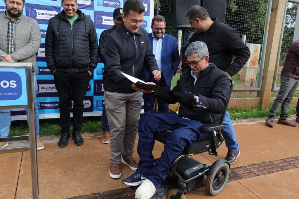 Prefeitura retoma obras do setor hortifrutigranjeiro da Feira Central de Dourados Prefeitura retoma obras do setor hortifrutigranjeiro da Feira Central de Dourados