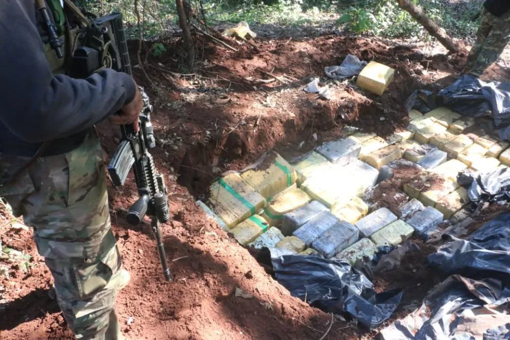 “Operação Nova Aliança 56” tira de circulação 160 toneladas de maconha “Operação Nova Aliança 56” tira de circulação 160 toneladas de maconha