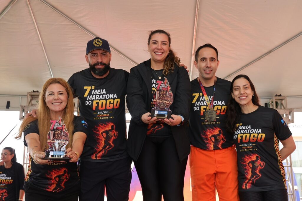 Douradenses superam adversários e vencem sétima edição da Meia Maratona do Fogo Douradenses superam adversários e vencem sétima edição da Meia Maratona do Fogo